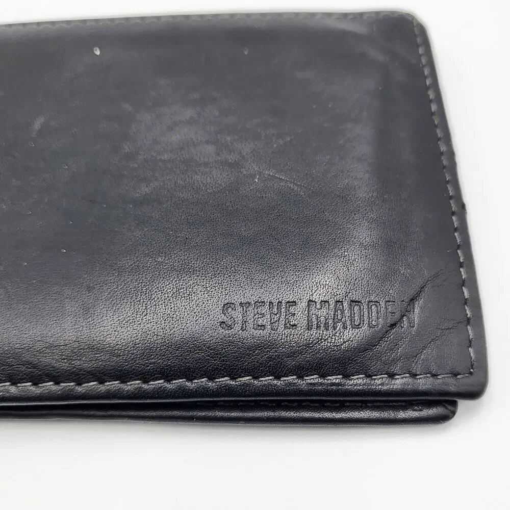 Steve Madden Black Genuine Leather Classic Bifold Men's Wallet Stitched Detail